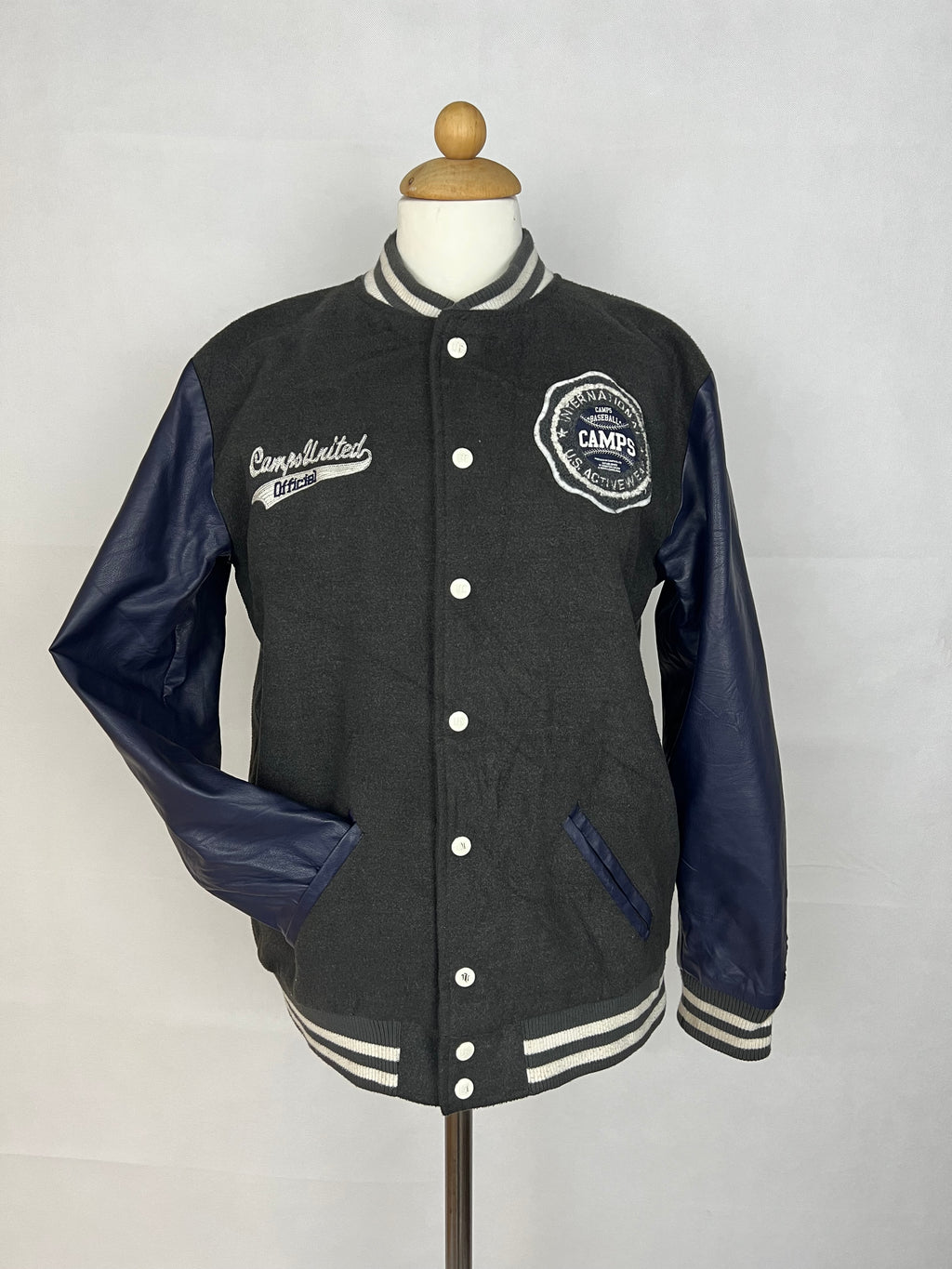 SPORTS JACKET