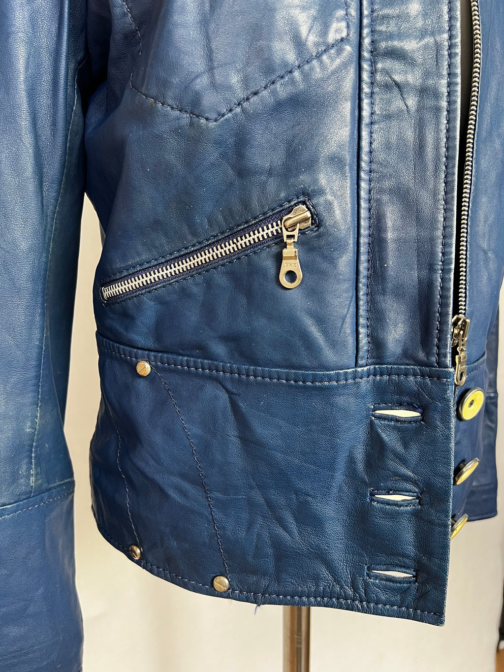 BLUE LEATHER JACKET