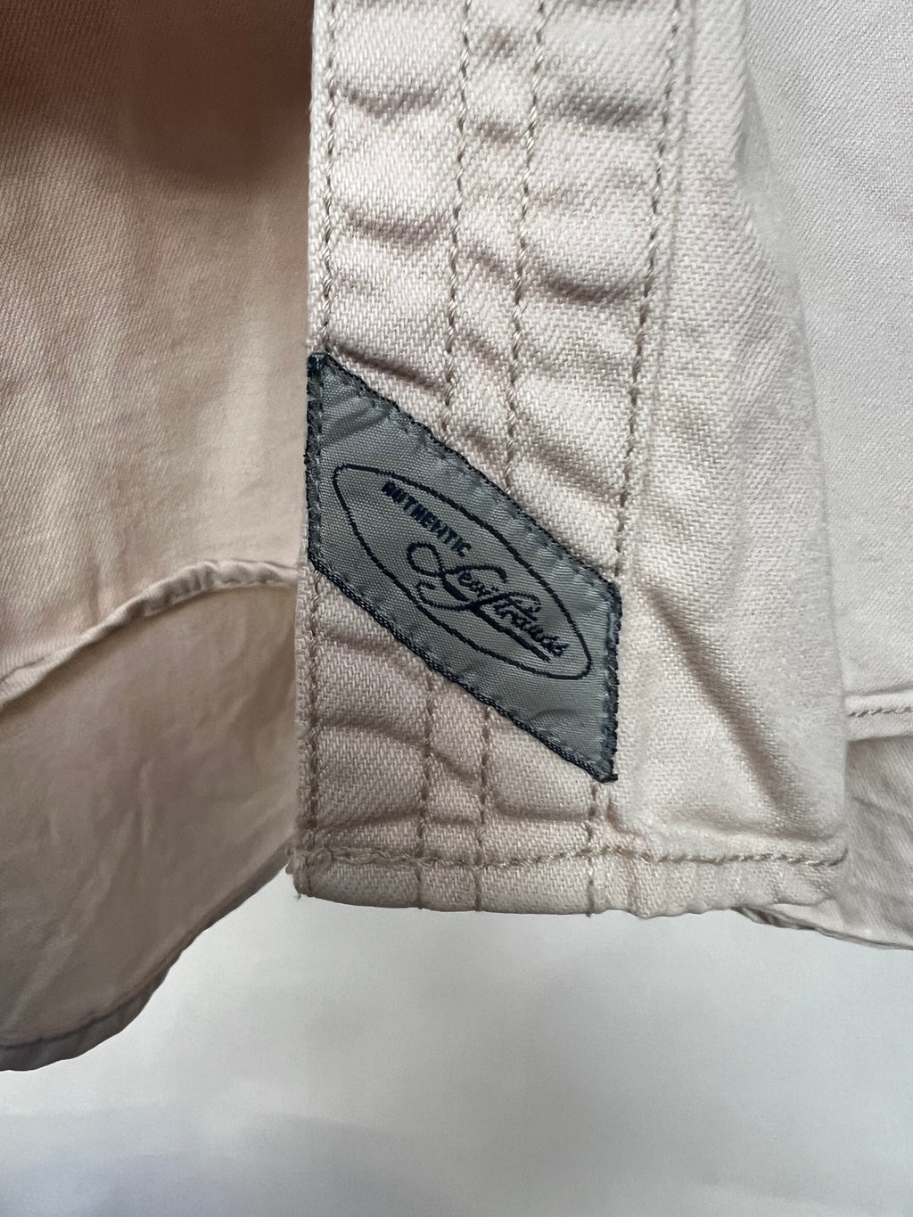 LEVI’S SHIRT