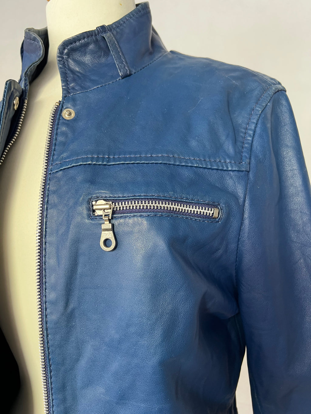 BLUE LEATHER JACKET