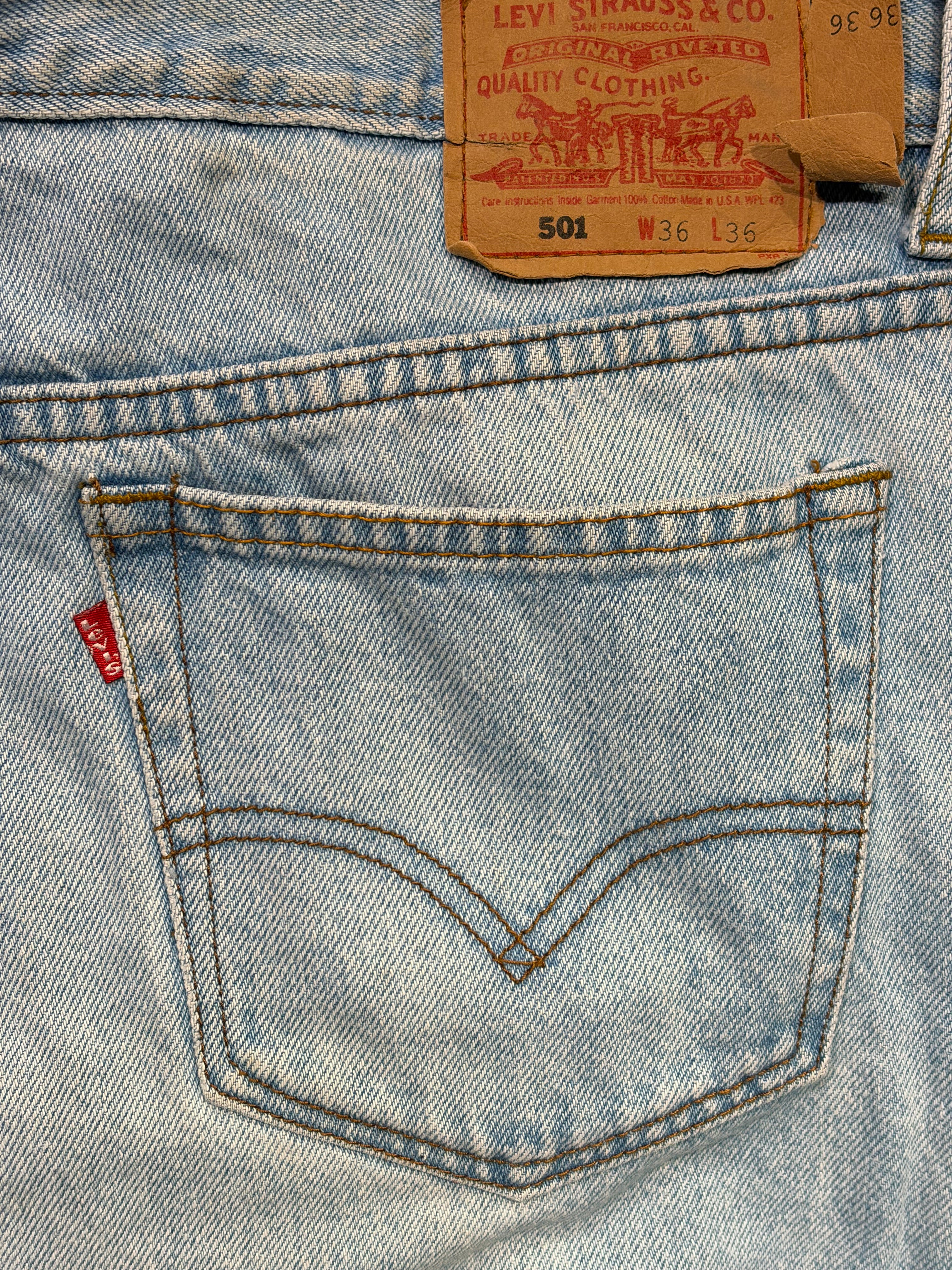 Levi’s 501 Jeans
