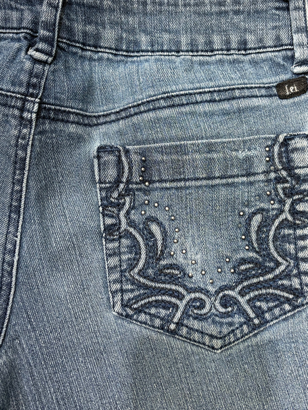 Lei Jeans