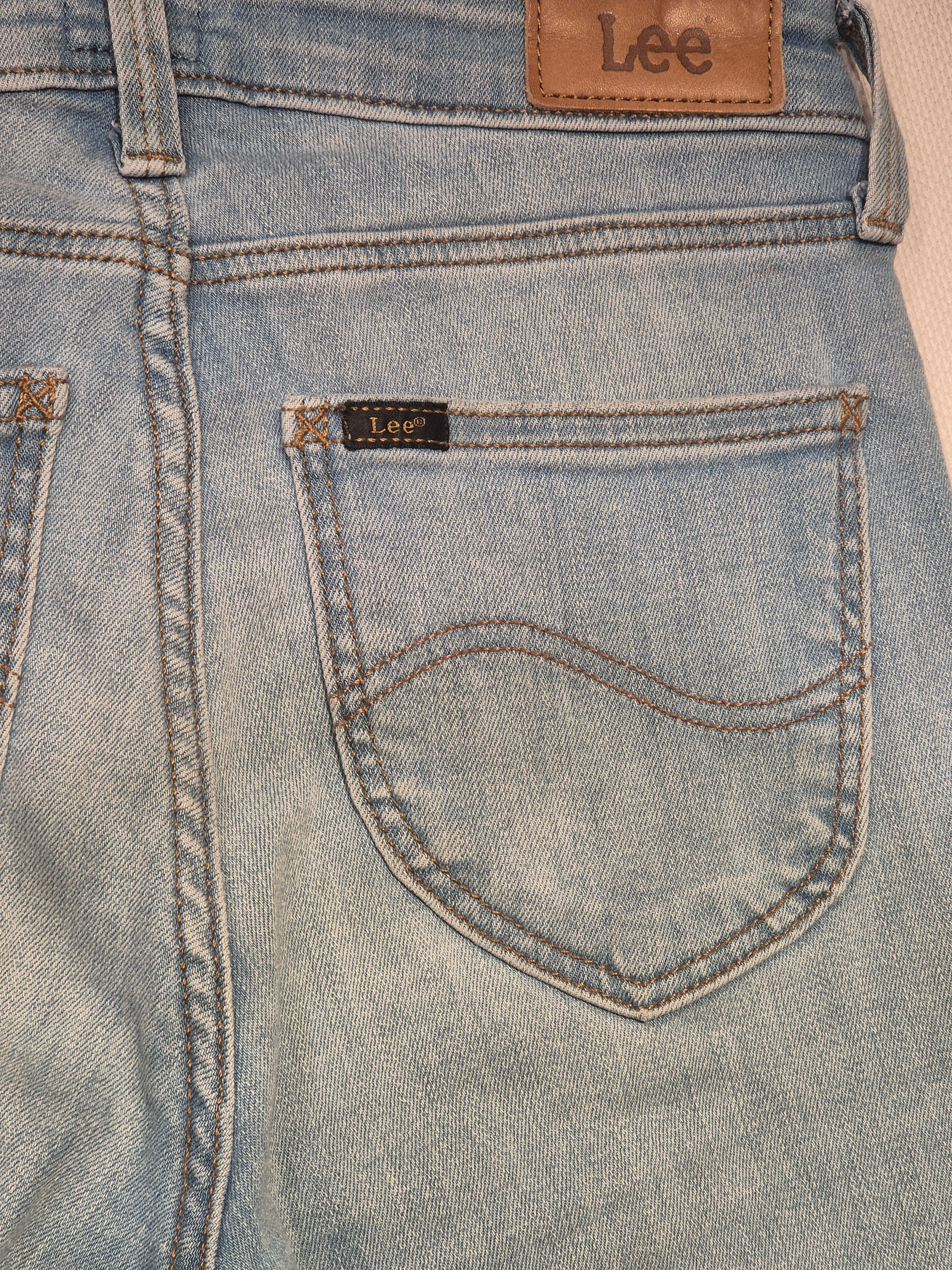 Lee Jeans